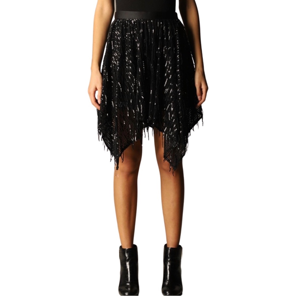 Just Cavalli Sequin Mini Skirt black women’s size 4 – Designer Glam

44 - Picture 4 of 14